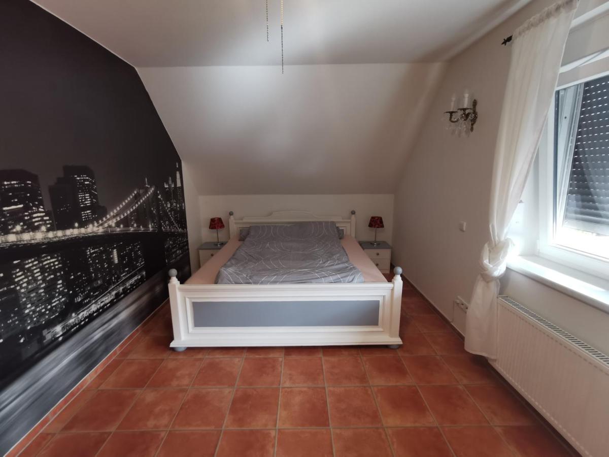 Ferienwohnung In Ruhiger Dorflage Naehe Bad Bevensen Natendorf Ngoại thất bức ảnh
